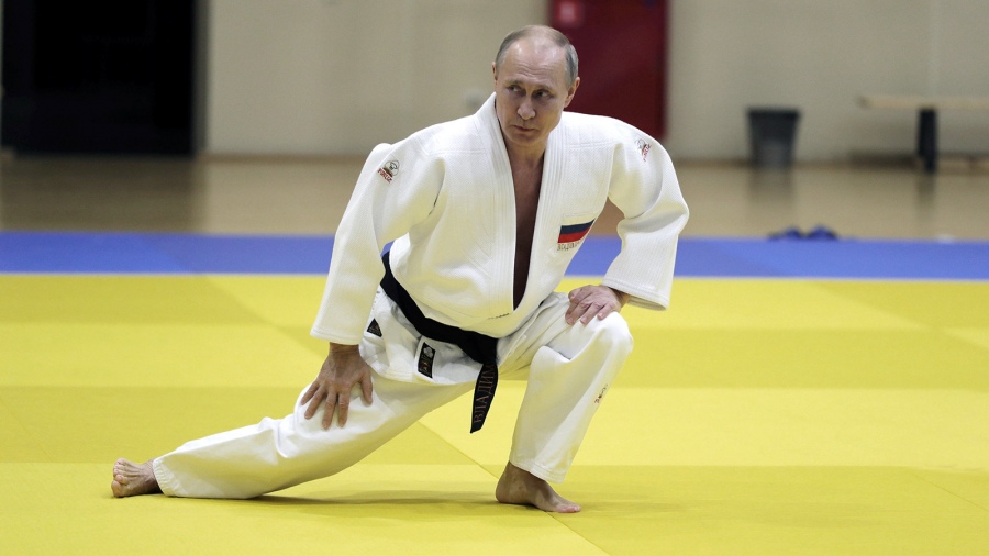 El mundo del deporte tambin le dio la espalda al premier Putin ya no es presidente honorario de la Federacin Internacional de judo