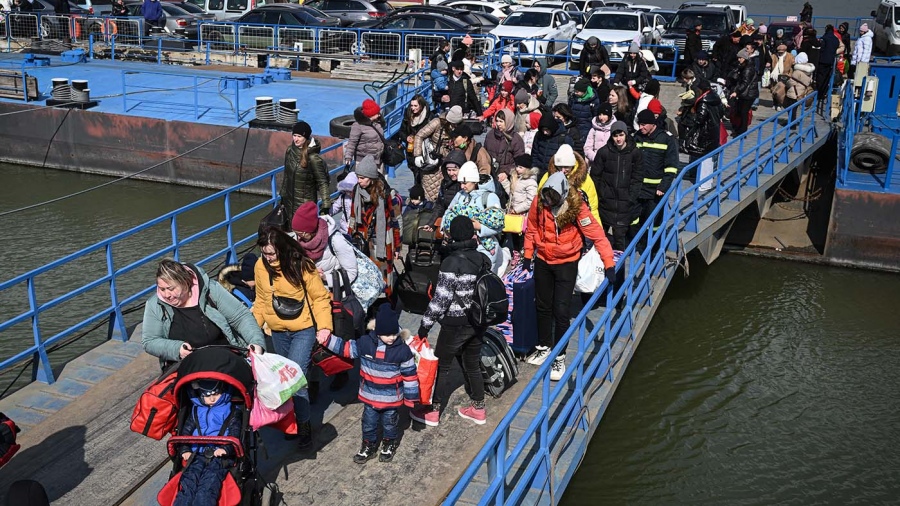 Ms de 35 millones se fueron de Ucrania y 65 millones tuvieron que asentarse en otras partes del pas Foto AFP