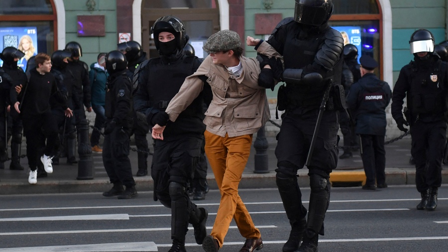 Miles de personas han sido detenidas desde que empez la invasin militar en febrero Foto AFP