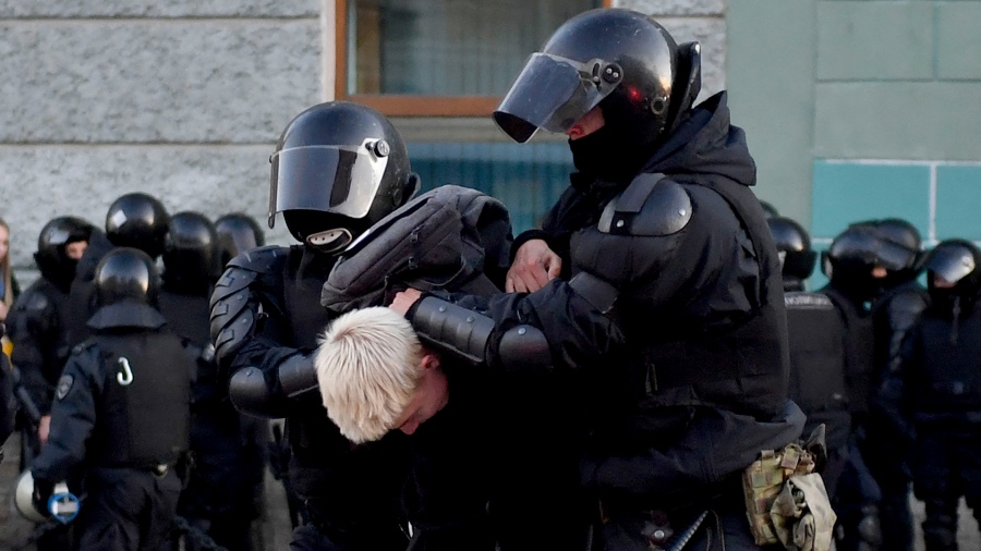 El mircoles cuando Putin anunci la movilizacin de reservistas cerca de 1400 manifestantes fueron detenidos en Rusia Foto AFP