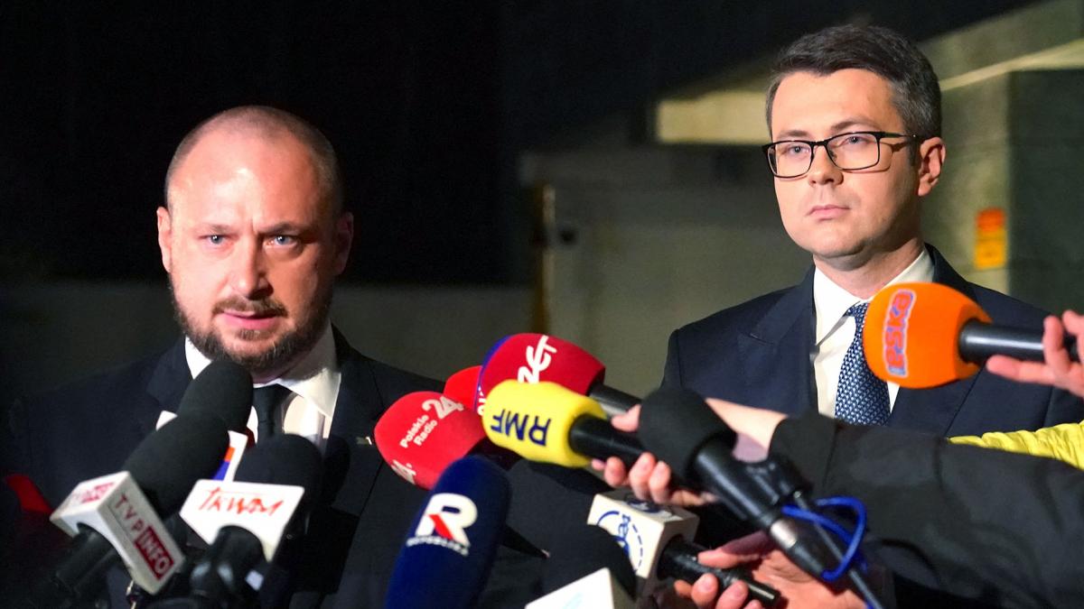 Autoridades de Seguridad de Polonia informan sobre el inicio de la investigacin Foto AFP