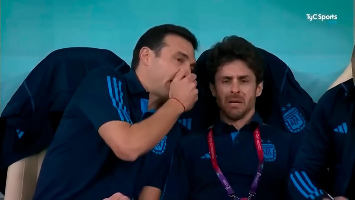 Aimar rompi en llanto con el primer gol del partido contra Mxico convertido por Messi Foto Captura de Pantalla