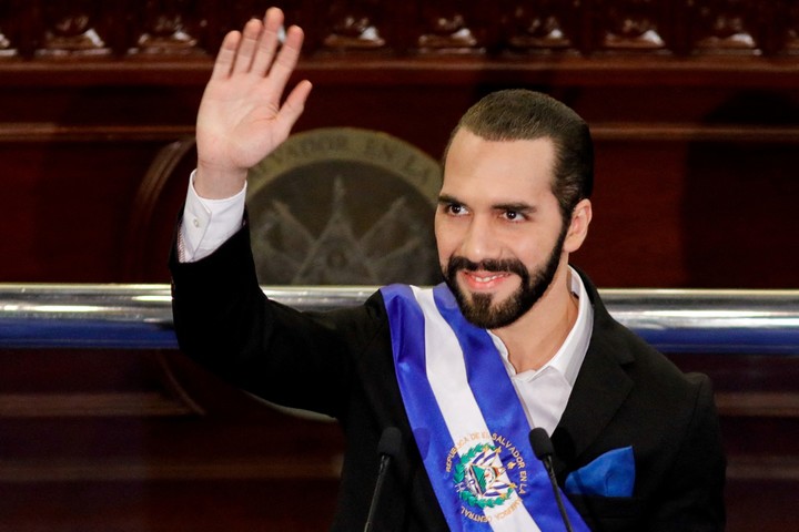El presidente de El Salvador, Nayib Bukele, apuesta a su reelección en 2024. Foto: REUTERS 